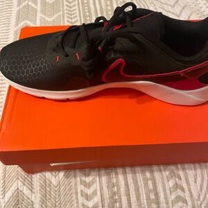 Men’s Nike sneakers